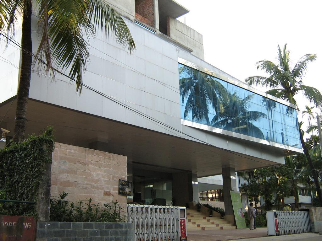 Nirvana Inn 실헷 객실 사진